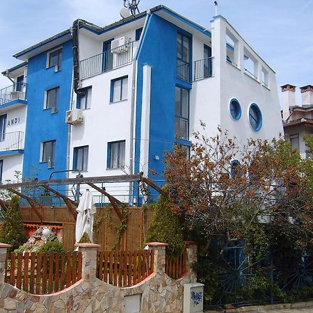 Хотел Елисей Chernomorets Bilik gambar